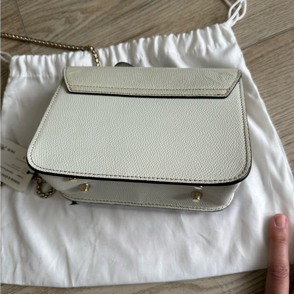 NWT Furla x Sanrio Hello Kitty Metropolis Mini Crossbody Pearl White Blue - Picture 6 of 7